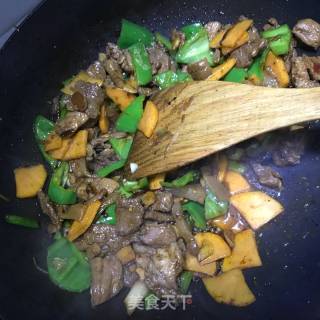 Fried Pork with Sweet Potato Chips recipe