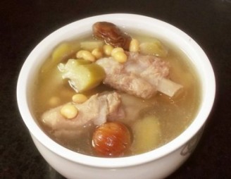 Bitter Gourd and Oyster Soy Bean Soup with Pork Ribs recipe