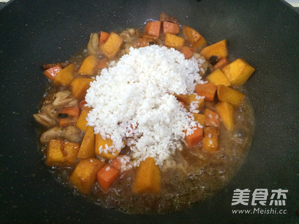 Pumpkin Chicken Braised Rice recipe