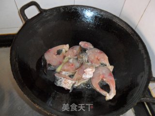 Braised Fish Cubes with Tempeh recipe