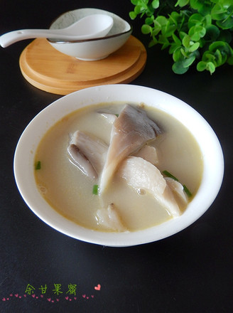 Mushroom Tofu Fish Soup