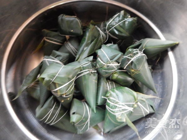 Red Bean Millet Candied Date Zongzi recipe