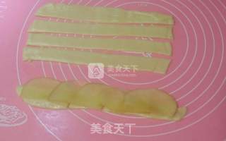 Roasted Apple Rosette Roll recipe