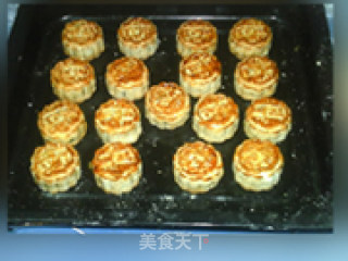 Winter Paste with Five Nuts Mooncakes recipe