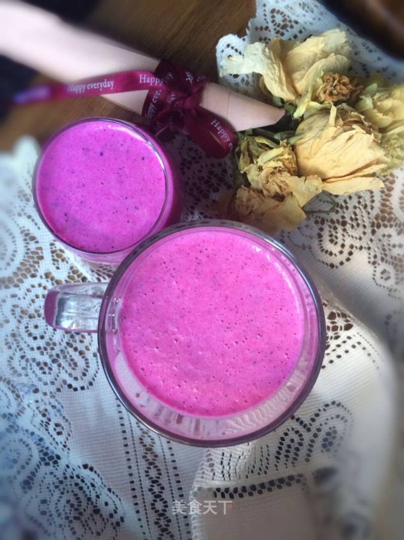 Dragon Fruit Milkshake recipe