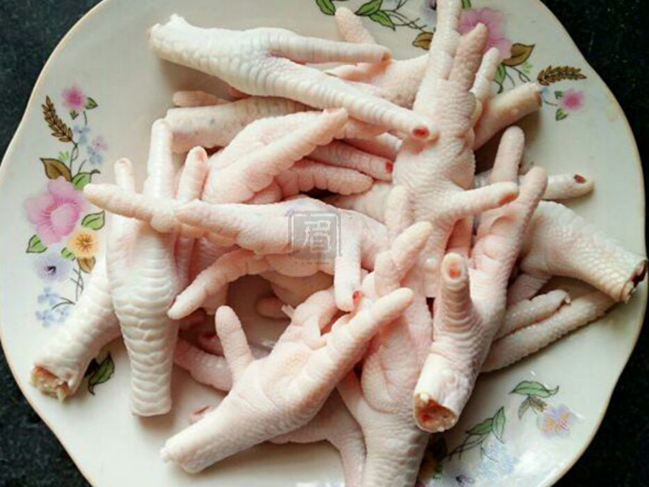 Marinated Chicken Feet & Quail Eggs recipe