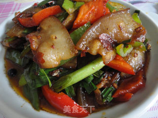 Spicy --- Twice-cooked Pork with Black Soy Sauce recipe