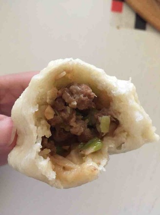 Beef and Green Onion Buns recipe