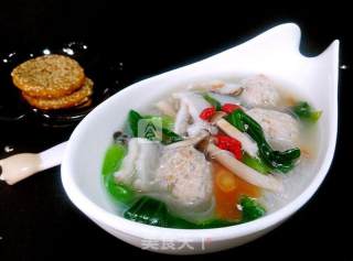 Delicious Health Preservation-raw Pork Meatball Vermicelli Soup recipe