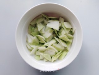 Sweet and Sour Watermelon Peel recipe