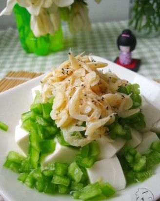 Green Pepper and Shrimp Skin Mixed with Tofu recipe