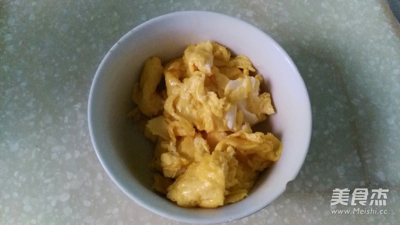 Loofah Scrambled Eggs recipe