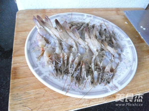 Sliced Shrimp with Garlic recipe