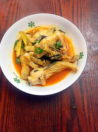 Braised Grass Carp in Red Sour Soup
