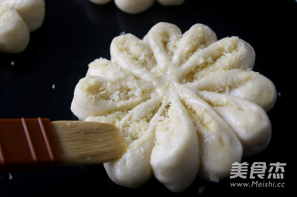 Coconut Chrysanthemum Bread (soup Type) recipe