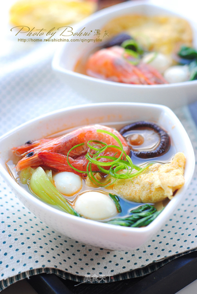 Shrimp and Egg Dumpling Soup