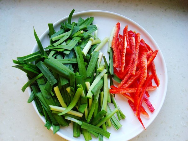 Stir-fried Soy Sprouts with Leek recipe