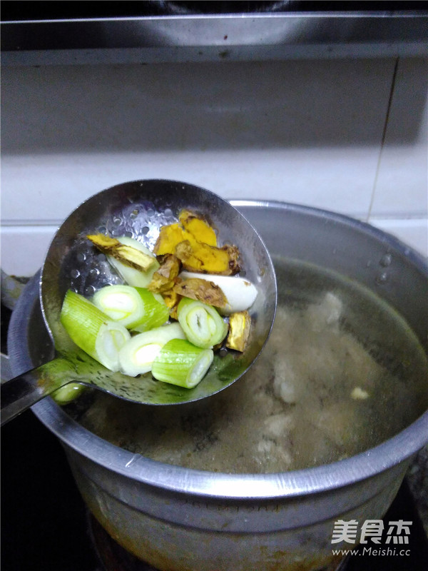 Mangosteen Chicken Soup recipe