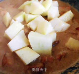 Braised Pork with Soy Milk and Radish recipe