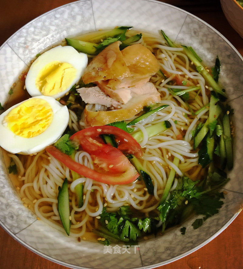 Homemade Cold Noodles with Mineral Water recipe