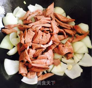 Stir-fried Pork Liver with Onion recipe