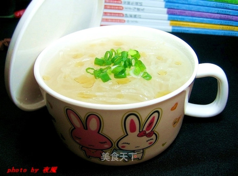 White Radish Vermicelli Soup recipe