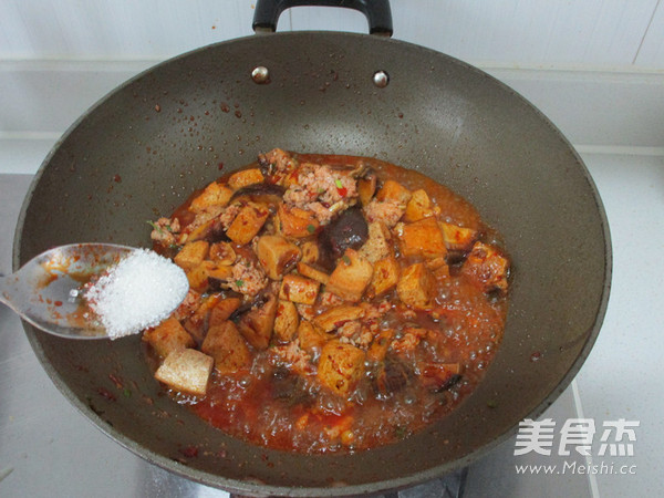 Tofu with Mushroom Minced Meat recipe