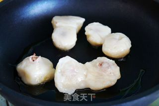 Pan-fried Glutinous Rice Noodle Sticky Bean Buns recipe