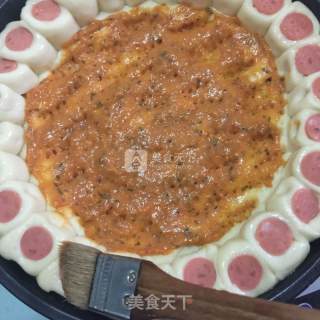 Sausage Lace Prawn Pizza recipe