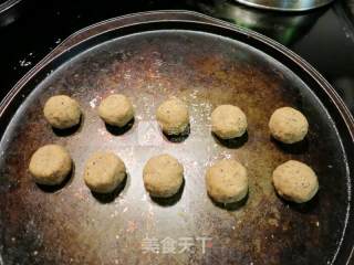 #aca烤明星大赛#coffee Peanut Crispy Balls recipe