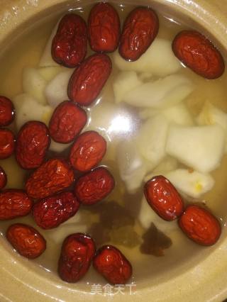 Sweet Soup with Red Dates, Longan and Sydney recipe