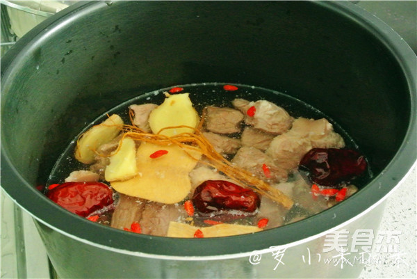 Angelica and Astragalus Beef Soup recipe