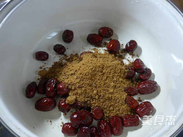 Boiled Lychees with Red Dates recipe