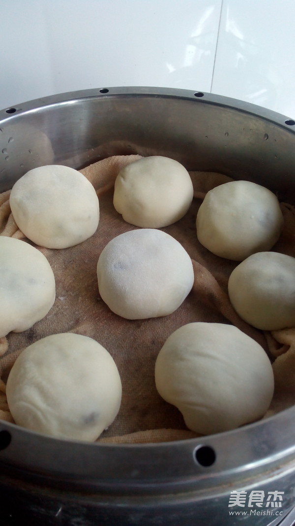 Red Kidney Bean Buns recipe