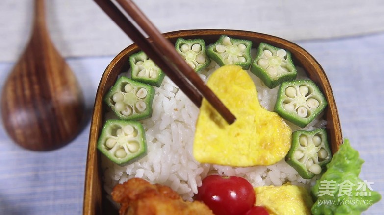 Hearty Fried Chicken Bento recipe