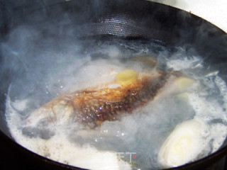 The Most Nutritious Winter Regimen-crucian Carp Tofu Soup recipe