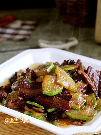 Zucchini Pork and Grilled Shiitake Mushrooms recipe