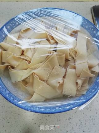 Dried Tofu with Hot Peppers recipe