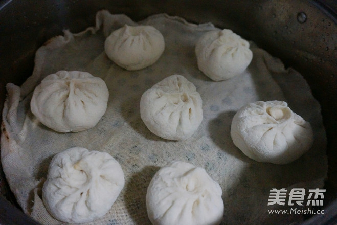 Sauce Pork Buns recipe