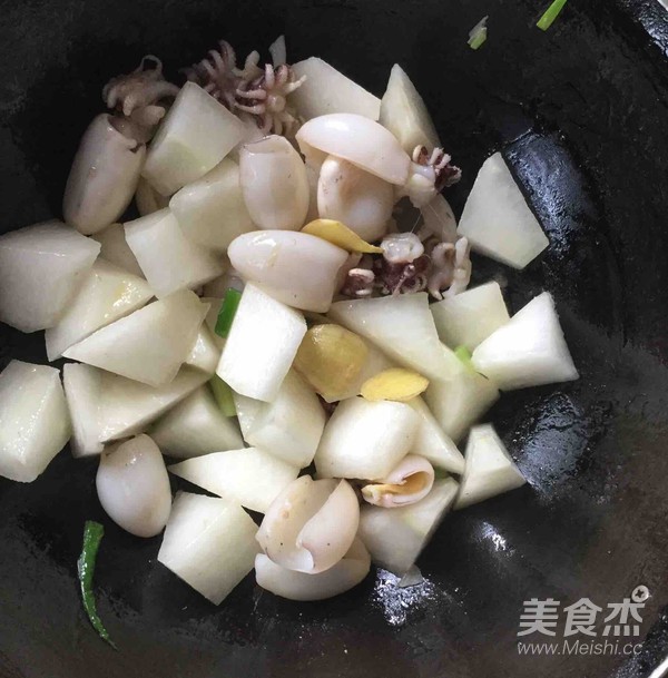 Cuttlefish Roasted Winter Melon recipe