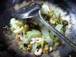 Double Fresh Pickled Cabbage Stir-fried Night Blossom recipe