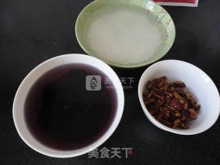 Black Rice, Red Dates, Corn Sugar and Glutinous Rice Cake recipe