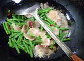 Fried Beef Tendon with Beans recipe