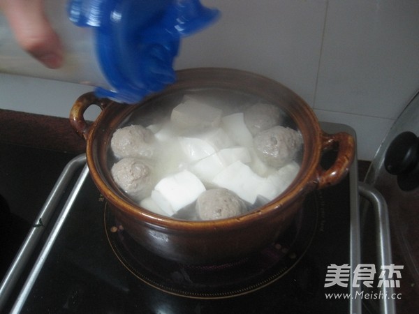 Enoki Mushroom and Tofu Pot recipe