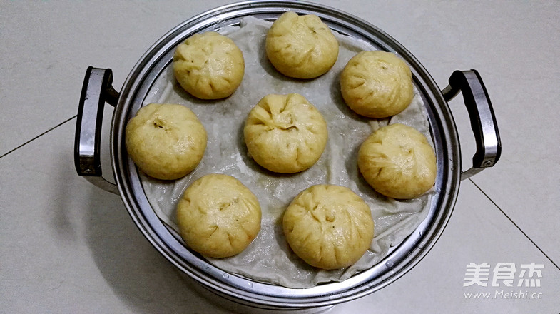 Variety of Pasta Buns that Will Change Color (one Serving) recipe