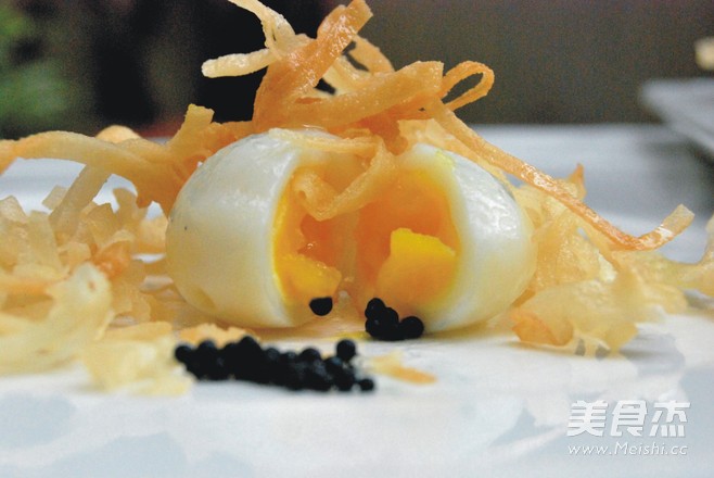 Crispy Quail Eggs with Caviar recipe