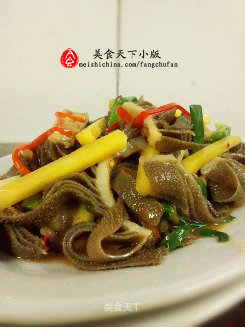 Stir-fried Beef Tripe with Ginger and Green Onion recipe