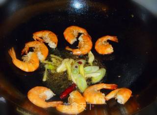 [family Quick Hand Stir-fry] Stir-fried Celery with Shrimp in Oyster Sauce recipe