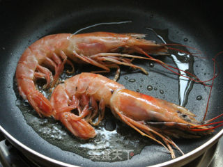 Salt-fried Argentine Red Shrimp recipe