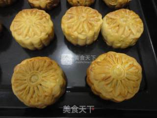 Five Kernel Moon Cakes recipe